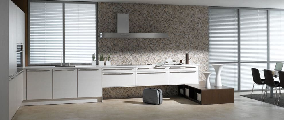 Designküche mit Kochinsel von Lindner